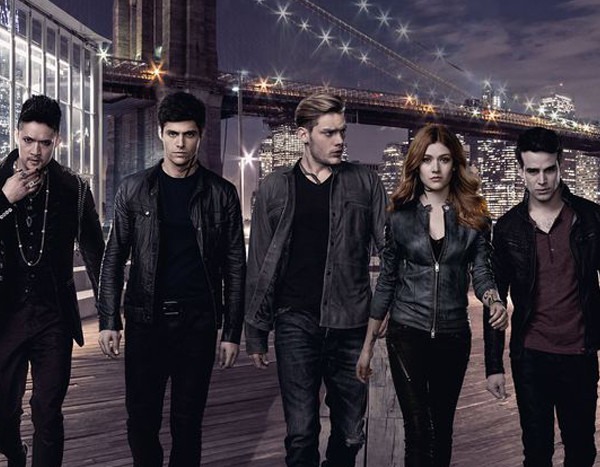 Shadowhunters Cast On The Bittersweet Pcas Success E